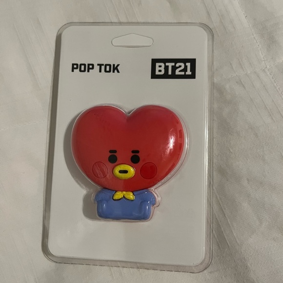 BT21 Tata and Cooky Merch - Picture 9 of 11
